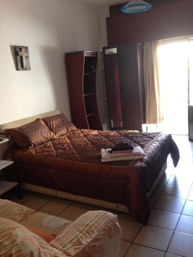 Studio Apartment Larnaka Exterior foto